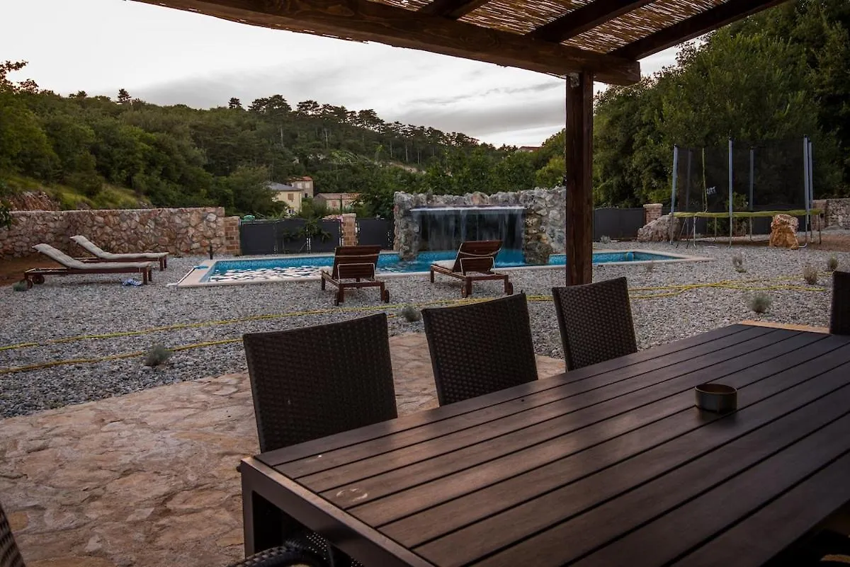 Villetta With Pool And Waterfall, Quiet Area - By Traveler Tourist Agency Krk - Id 2212 Vrbnik  0*, Vrbnik (Primorje-Gorski Kotar) Croatia